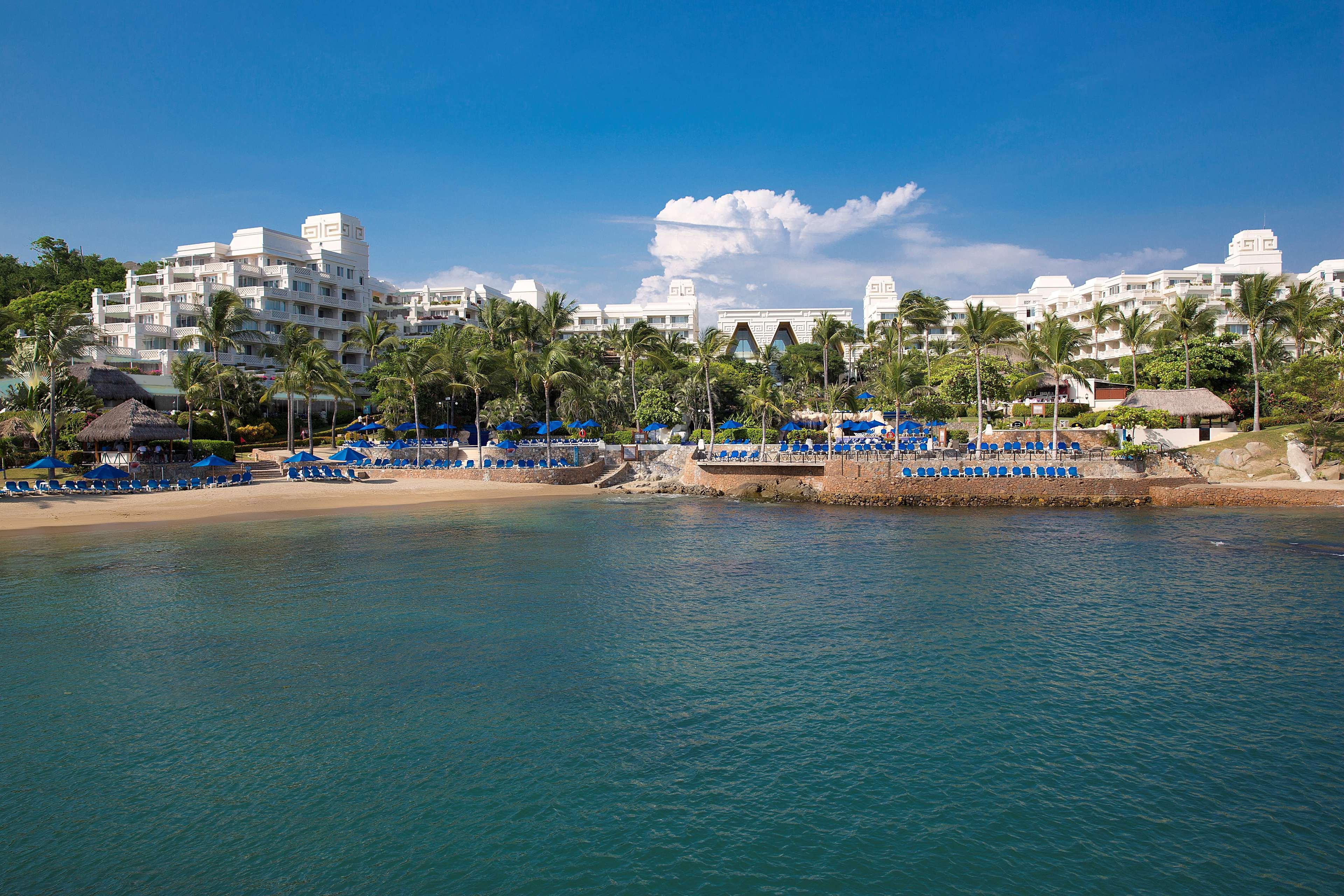 Hotel Barcelo Karmina à Manzanillo Extérieur photo The Royal