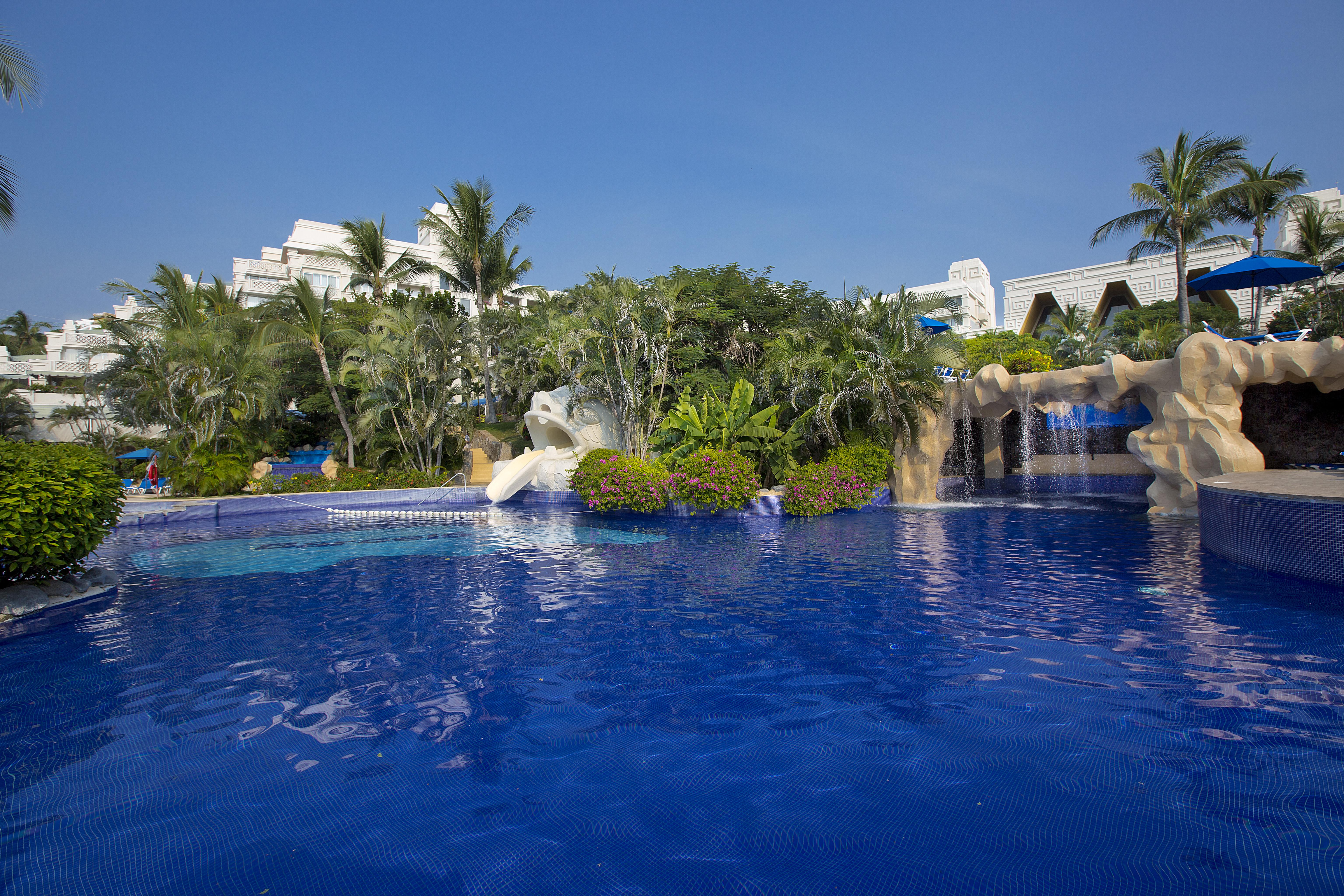 Hotel Barcelo Karmina à Manzanillo Extérieur photo Hard Rock Hotel Vallarta